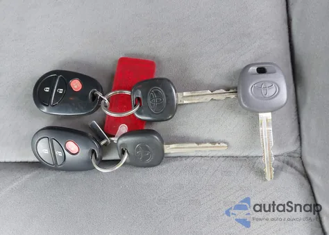 2008 Toyota Tacoma Base V6 из США, поврежденный, VIN 5TELU42N98Z557051